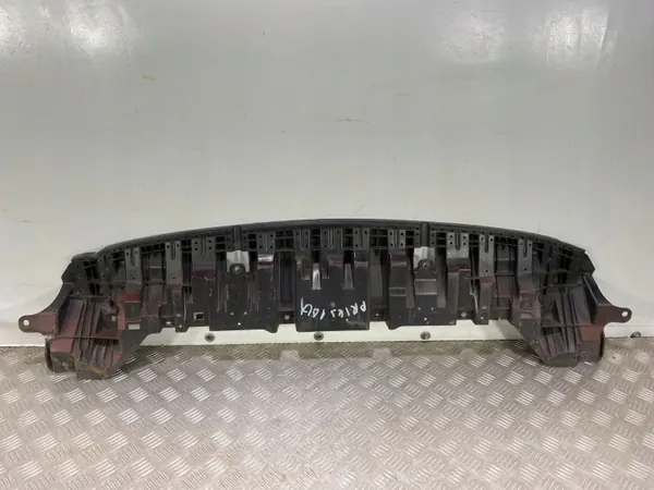 Toyota Prius etupuskurin kansi OEM 5261847010 image 2