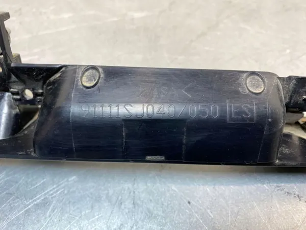 Feu de plaque Subaru Forester OEM 91111SJ040 image 7