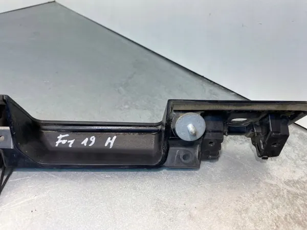Feu de plaque Subaru Forester OEM 91111SJ040 image 8
