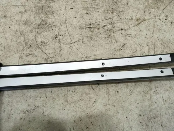 Conjunto de Barras de Teto Maserati LEVANTE OEM 27514 Usado image 10