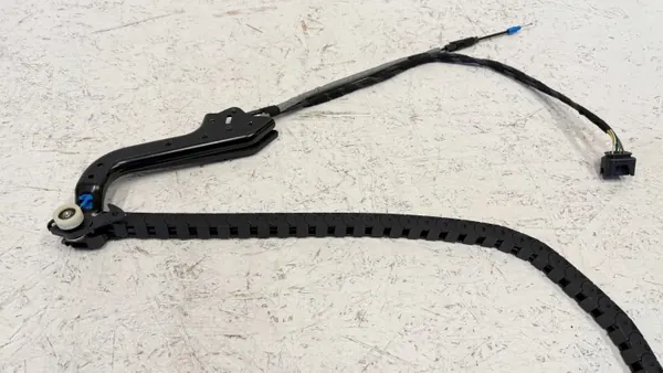 Guía de cable OEM A9078207801 para puerta corredera Mercedes image 5