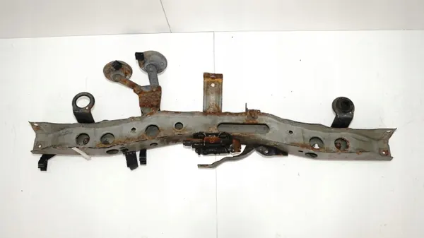 OEM 360161563 Etu-ylävyö Toyota Avensisille image 5