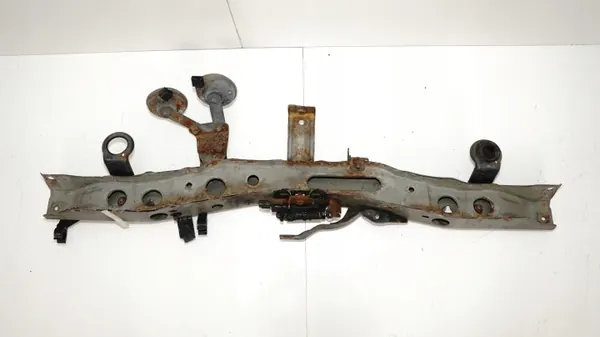 OEM 360161563 Etu-ylävyö Toyota Avensisille image 6