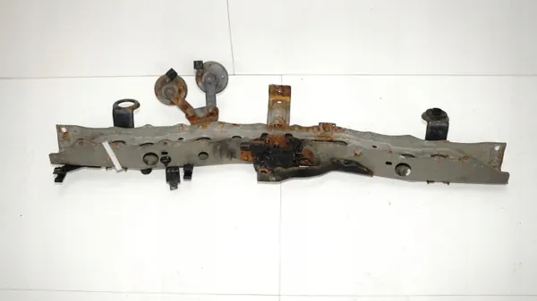 OEM 360161563 Etu-ylävyö Toyota Avensisille image 7