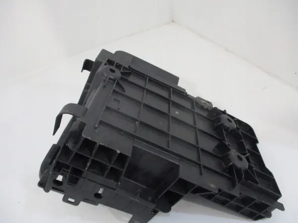 RENAULT LAGUNA II Akkuperusta 8200321643 image 4