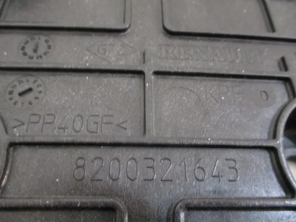 RENAULT LAGUNA II Akkuperusta 8200321643 image 6