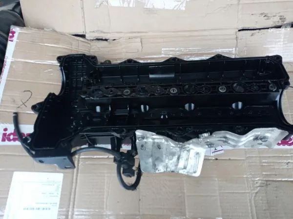 Toyota Venttiilikansi OEM 11201-0R041 Versolle 2.0 D-4D image 9