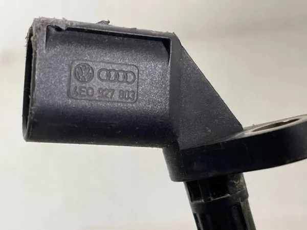 ABS-sensor voor rechts Audi 4E0927803 2.99L Diesel image 2