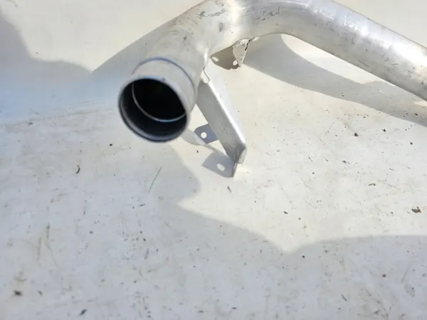 VOLVO XC90 II Intercooler Rohr 31370288 image 4