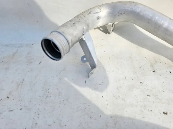 VOLVO XC90 II Intercooler Rohr 31370288 image 5