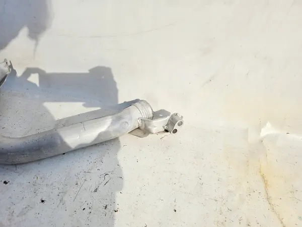 VOLVO XC90 II Intercooler Rohr 31370288 image 7