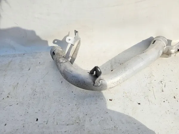 VOLVO XC90 II Intercooler Rohr 31370288 image 8