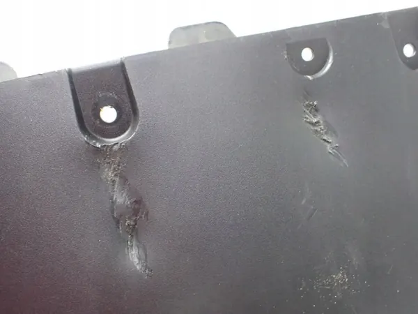 OEM 1494007-00-C Escudo Inferior para Tesla Model Y image 3