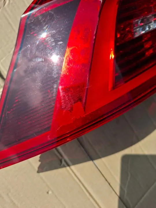 Luz Trasera Izquierda VW Passat B8 Sedán 3G5945207E image 3