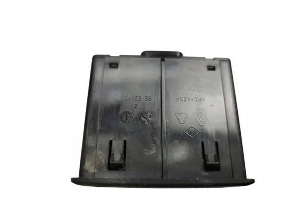 USB/AUX-aansluiting OEM 280237588R voor Renault image 3