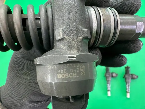 Pompe à injection OEM 038130073B pour SEAT ALTEA XL image 10