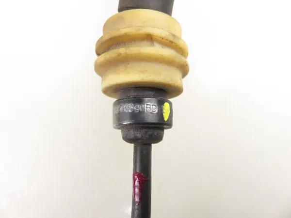 Cable de embrague OEM CM5G7K590BD - Usado image 3