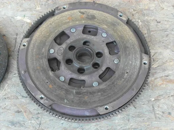 Conjunto de embreagem AUDI S3 8L TT 8N LEON I CUPRA 1.8T OEM image 6