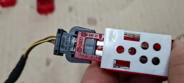 Interieurlichtset A6 C6 4x 8D0947411 image 10