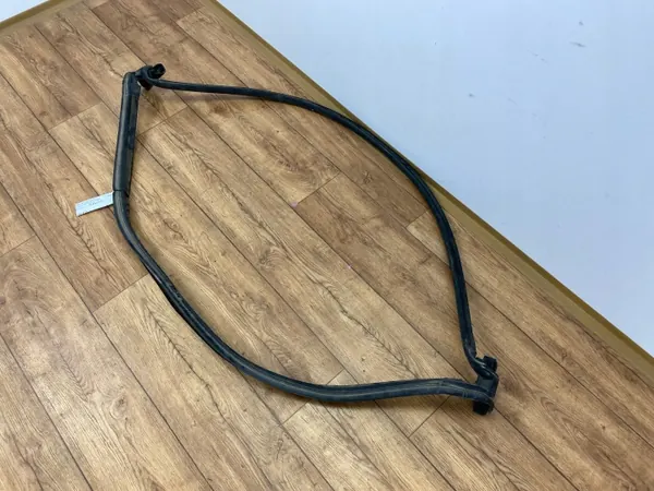 OEM 68271695A etukaton tiiviste Jeep Wrangler JL:lle image 3