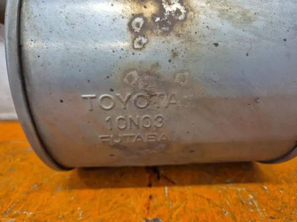 Toyota OE Pakoputken Vaimennin OEM 10N03 Yaris II image 3