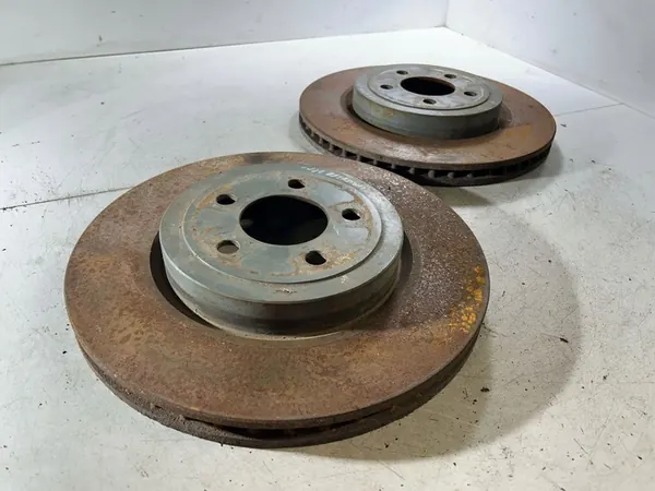 Disco de freio dianteiro completo Dodge Challenger 2017 OEM 5290537AD image 3