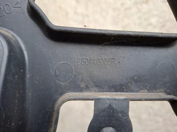 Conjunto de deslizadores de para-choque traseiro Renault Megane III 08- image 7