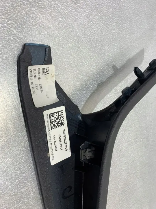 Jaguar F-Pace mittkonsoll OEM FBZ19012 image 6