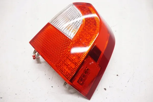 Luz Trasera Derecha Volvo XC70 II V70 III image 2