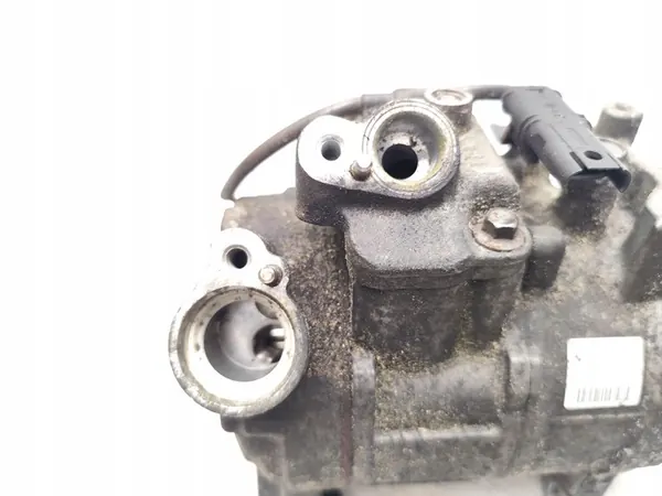 Compressore A/C BMW E90 E91 E92 LCI 9225704 image 6