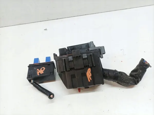 Zekering- relaiskast OEM 5907911268039 Infiniti Q50 image 5