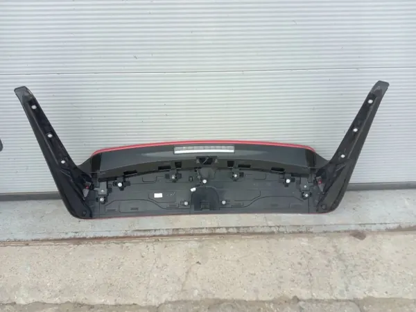 Spoiler Toyota RAV4 com Luz de Travão OE7687642040 image 5