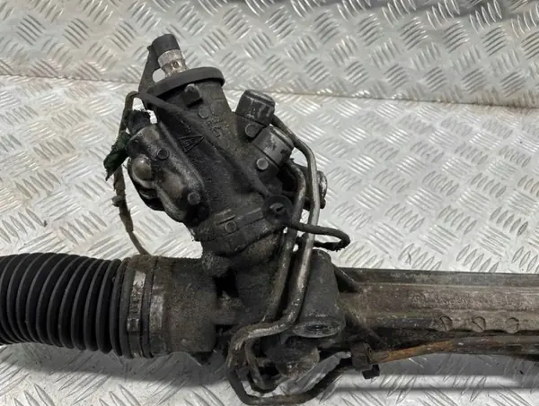 Crémaillère de direction OEM 6788641 pour BMW 7 F01 F02 image 3
