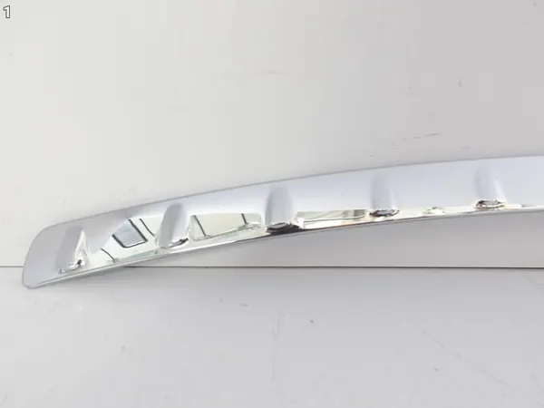 MERCEDES GLA X156 LIFT MOPF 13-19 Krominen Puskuri image 2