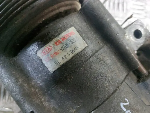Compresor AC KIA SORENTO I 2.5 CRDI 97701-3E300 image 2