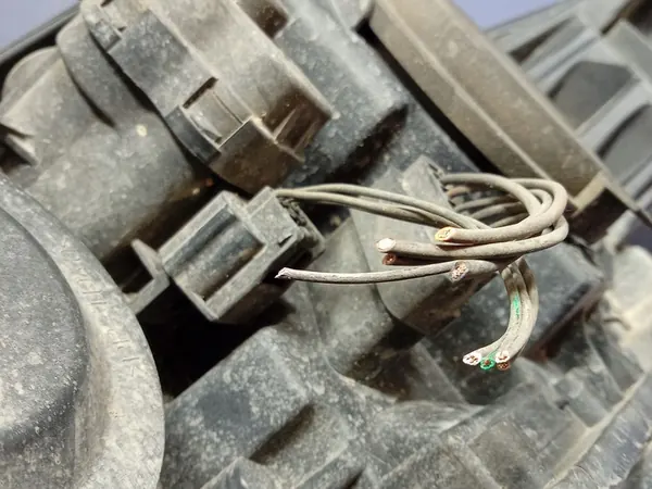 FARO DIREITO XENON RENAULT LAGUNA II LIFT EU 7701476941 image 4