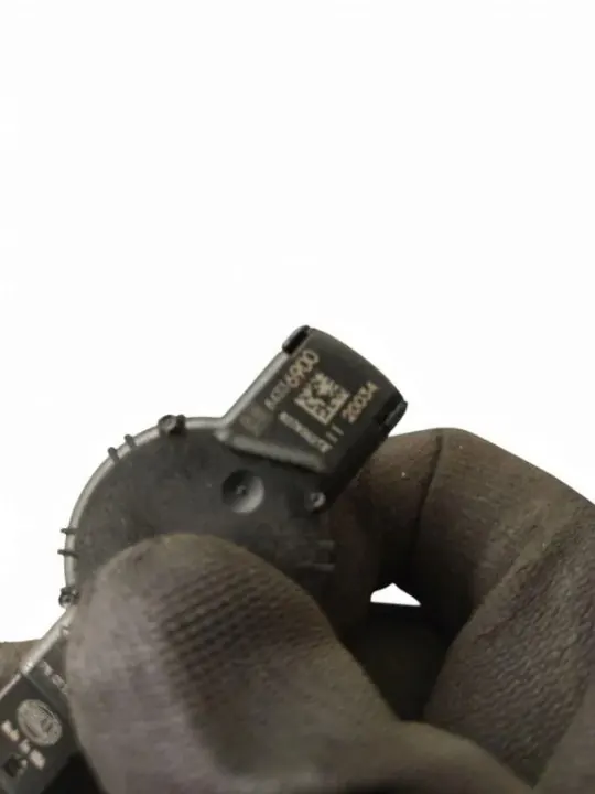 Regensensor Chevrolet Suburban OEM 84336900 image 5