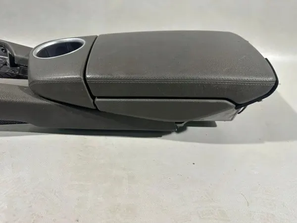 Porsche Armsteun OEM 97055332500OF6 - Gebruikt image 3