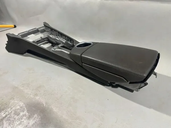 Porsche Armsteun OEM 97055332500OF6 - Gebruikt image 7