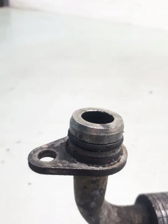 Tuyau de refroidisseur d'huile Fiat OE ARA200517 - Usagé image 3