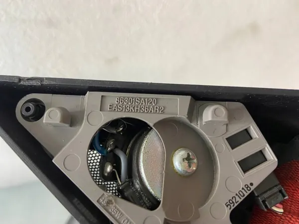 Subaru Forester II SG Voordeur Tweeter OEM 86301SA120 image 7
