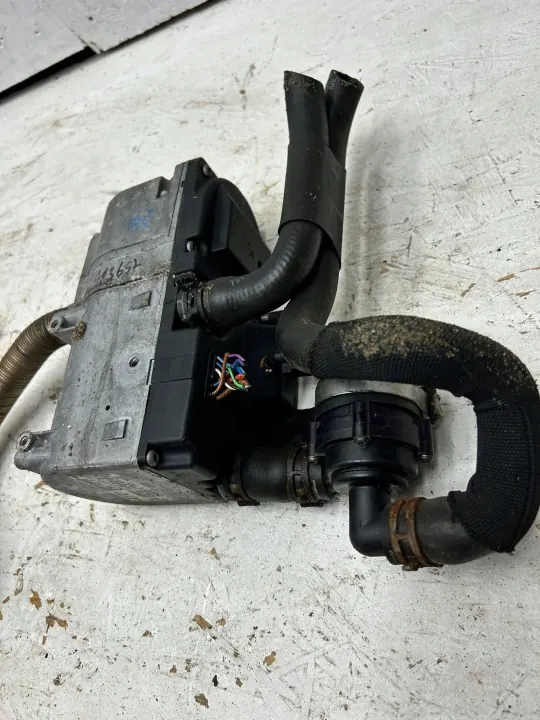 Webasto Diesel-lämmitys OEM 8R0265081L Audi Q5 SQ5:lle image 5