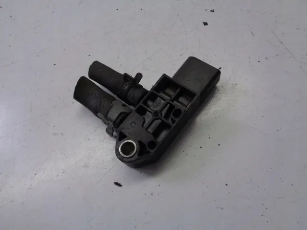 Pakokaasupaineanturi Dodge Journey 2.0 CRD OEM 05149175AA image 2