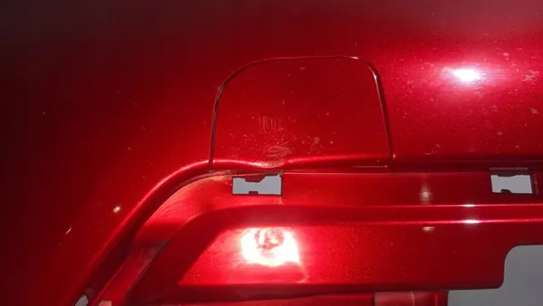 TOYOTA PRIUS III Paraurti anteriore image 4