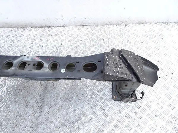 Poutre de pare-chocs avant Ford Focus MK3 FB image 3