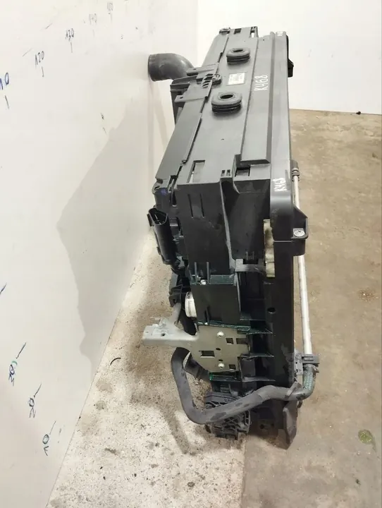 Radiador BMW 5 Gran Turismo 2013 7562590 image 3