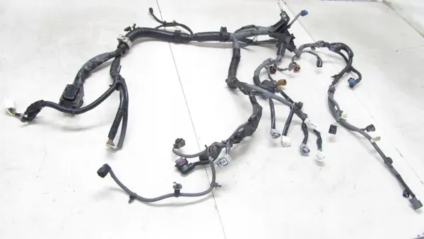Feixe Motor Suzuki OE OEM 3665060R20 - Usado image 3