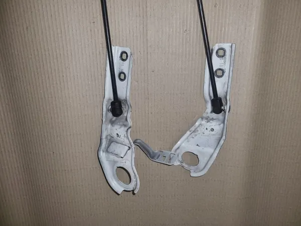 Support vérin capot BMW F48 OEM 7355991 7355992 image 3
