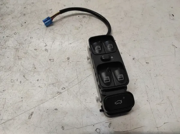 Raamschakelaar linksvoor MERCEDES C W203 A2038200110 image 2
