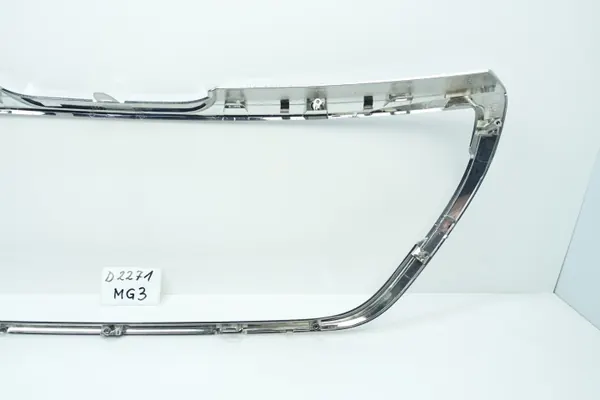 OEM 9810530077 Kromipaneeli Peugeot 208 Lift Puskuriin image 5
